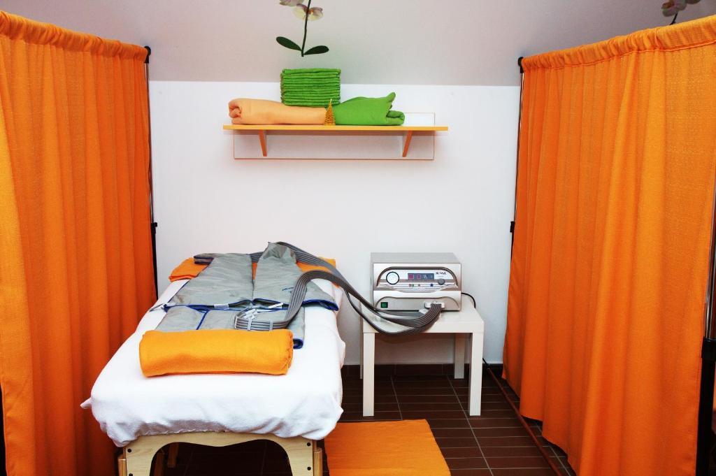 Hotel Pod Sluncem Třebíz Eksteriør billede